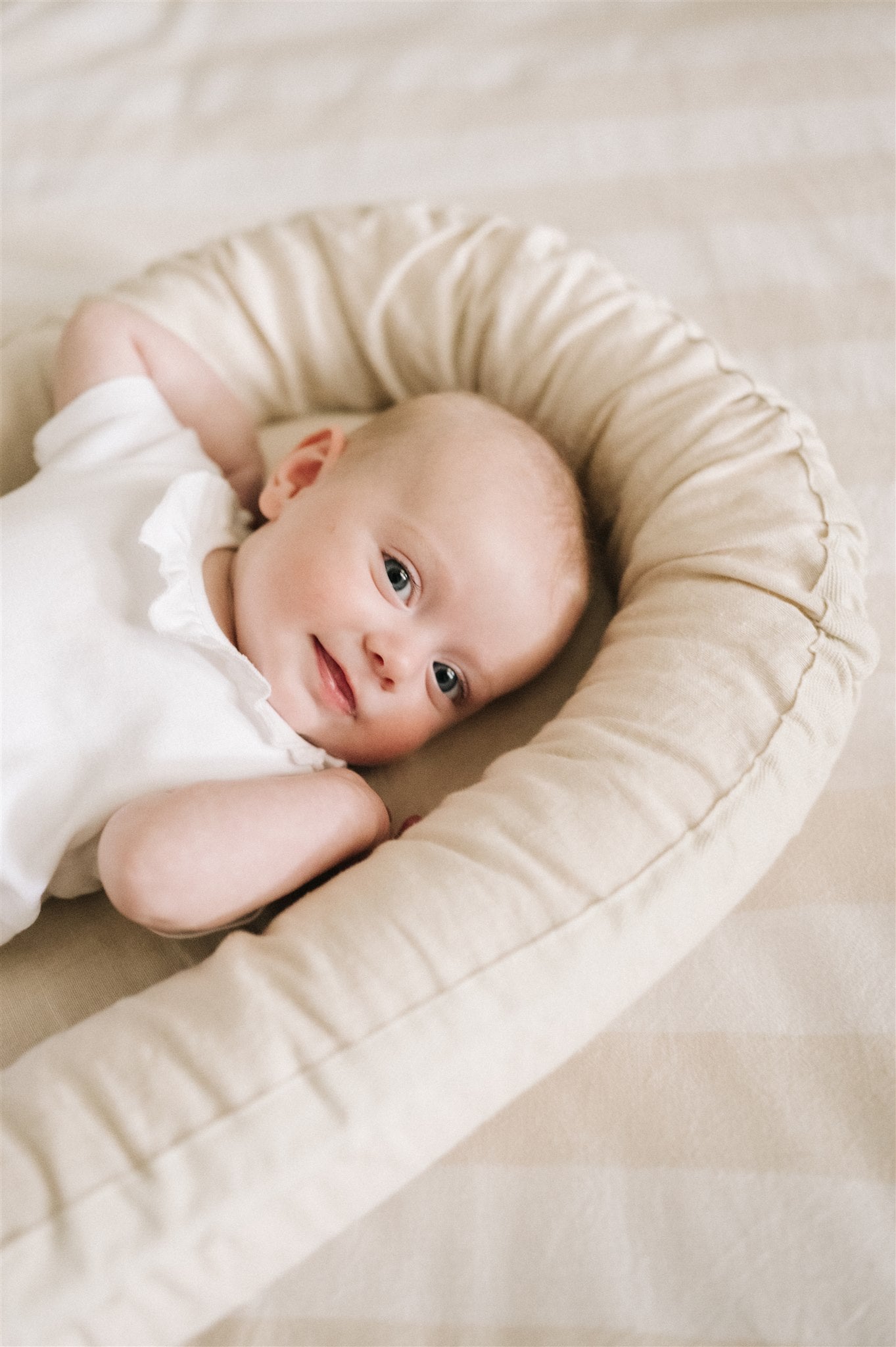 Linen Baby Nest - Natural Linen